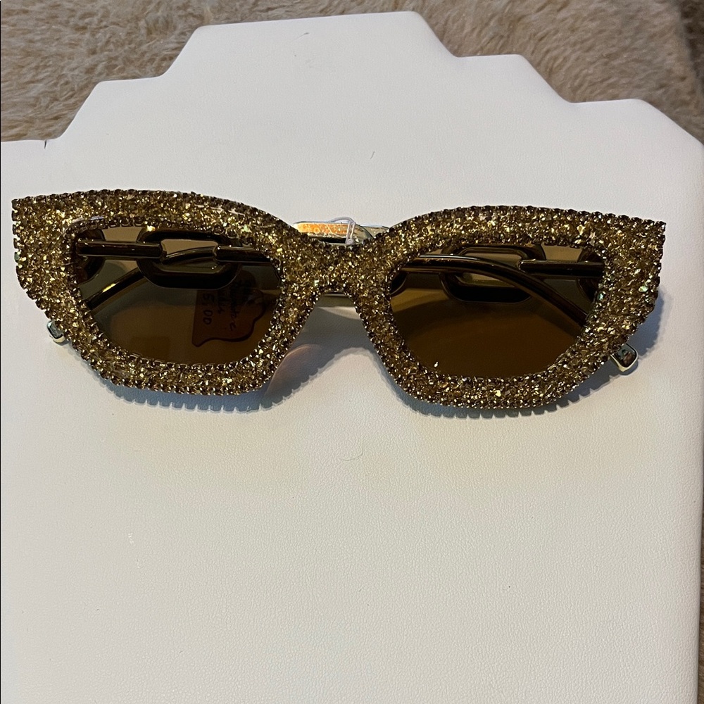 Elegant Gold Rhinestone Sunglasses